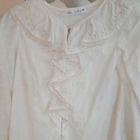 Zara Cream Ruffled Blouse - Picture 3 of 3